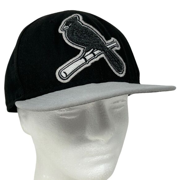 St Louis Cardinals Hat Baseball Cap Black Gray Chenille MLB New Era Fitted 7 3/8 - Picture 12 of 12